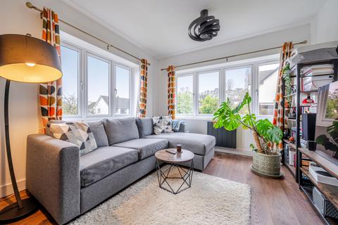 2 bedroom apartment for sale, Manorside, Barnet, EN5