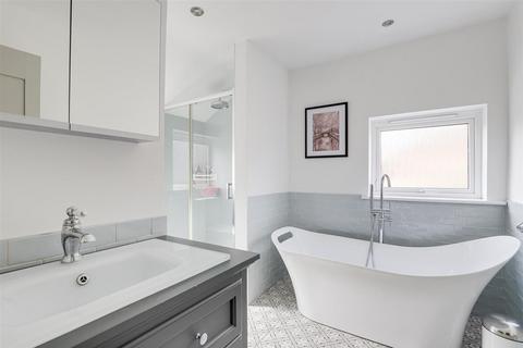 undefined, Melton Road, Nottingham NG2