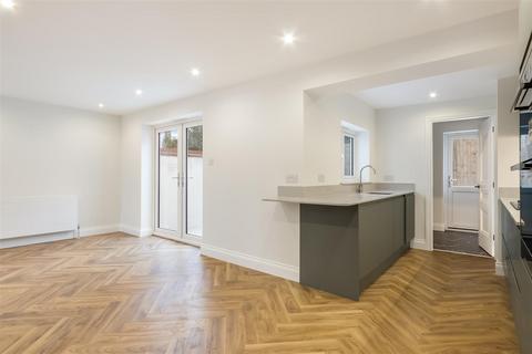 undefined, Wood View, Cuffley
