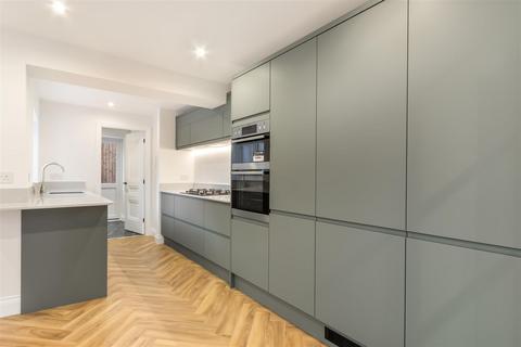 undefined, Wood View, Cuffley