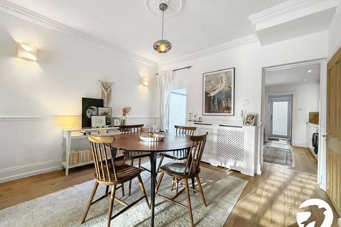 3 bedroom terraced house to rent, Durham Rise, Plumstead Common, London, SE18