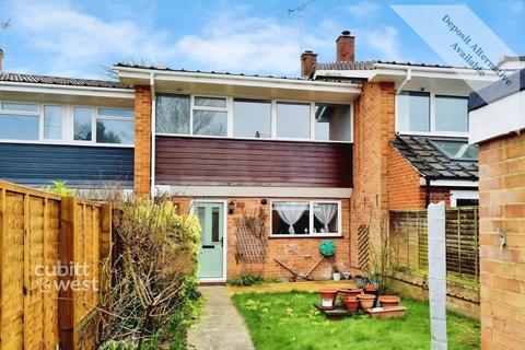 3 bedroom terraced house to rent, St. Georges Drive Chichester PO19