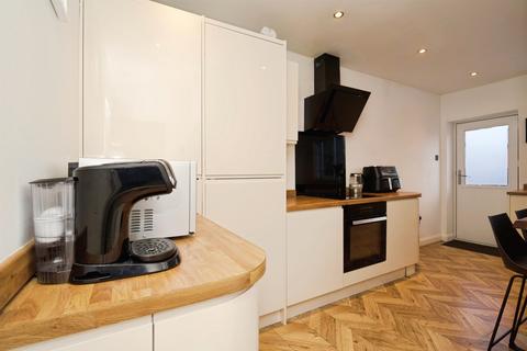2 bedroom semi-detached house for sale, Fish Dam Lane, Barnsley