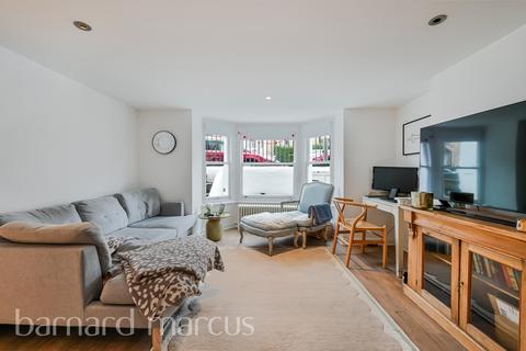 1 bedroom flat for sale, Haldon Road, London