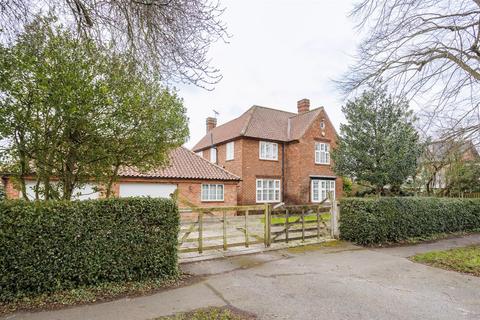 4 bedroom detached house for sale, Knapton Lane, York