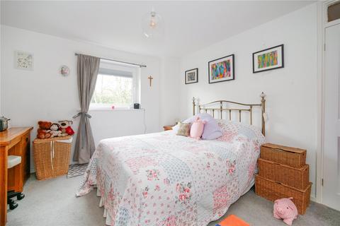2 bedroom flat for sale, Hoyle Court Road, Shipley BD17