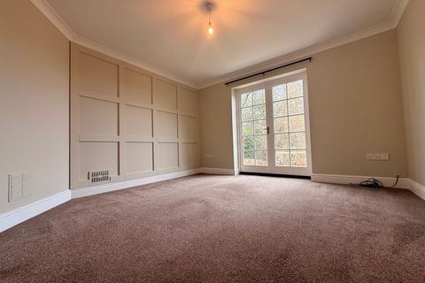 2 bedroom terraced house to rent, Standen Mews, Uckfield TN22
