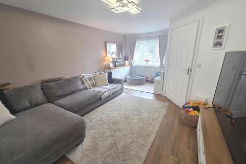 3 bedroom end of terrace house for sale, Pennington Way, Hucknall, Nottingham