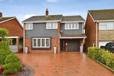 4 bedroom detached house for sale, Naples Drive, Staffordshire ST5