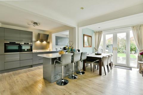 4 bedroom detached house for sale, Naples Drive, Staffordshire ST5