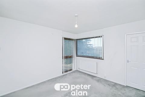 3 bedroom terraced house for sale, St. Nicholas Road, Barry
