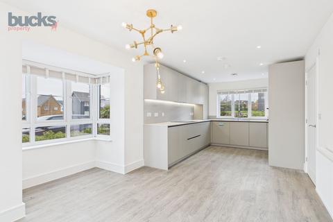 4 bedroom link detached house for sale, Priestley Drive, Tattenhoe Park, MK4