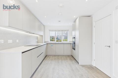 4 bedroom link detached house for sale, Priestley Drive, Tattenhoe Park, MK4
