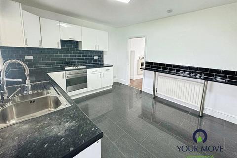 3 bedroom end of terrace house to rent, Wyken Grange Road, West Midlands CV2