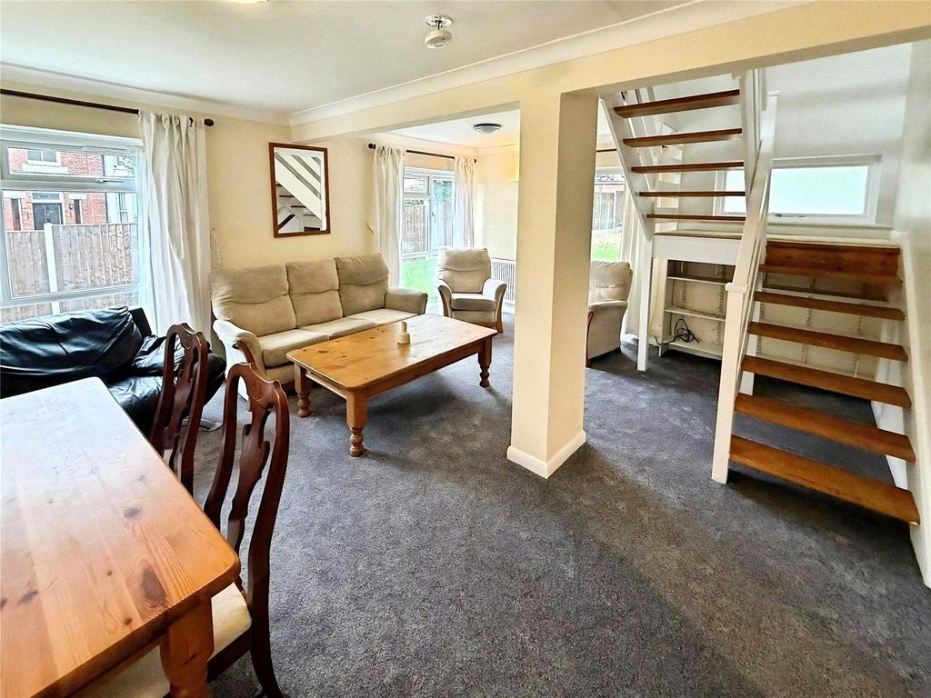 Living/Dining Room