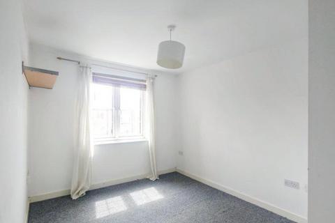undefined, Great Western Road, Gloucester GL1