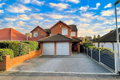4 bedroom link detached house for sale, Main Road, Kent DA3