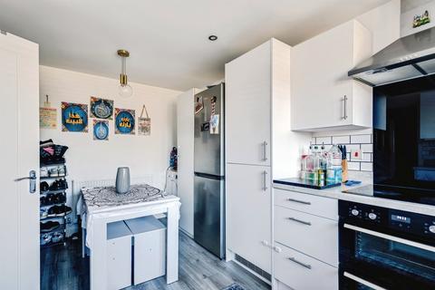 undefined, Brickworth Place, Swindon