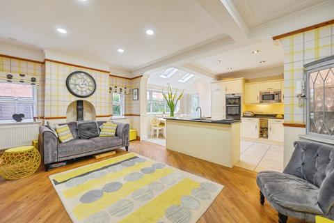4 bedroom semi-detached house for sale, Cherry Orchard, Lichfield
