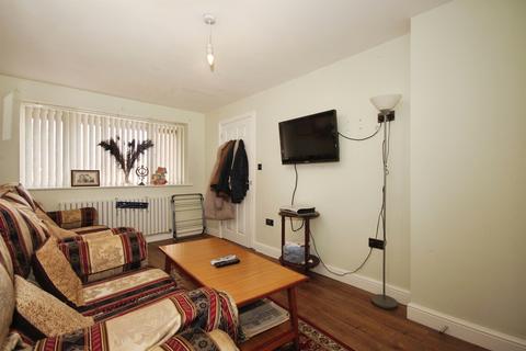 3 bedroom semi-detached house for sale, Spa View, Whitnash, Leamington Spa