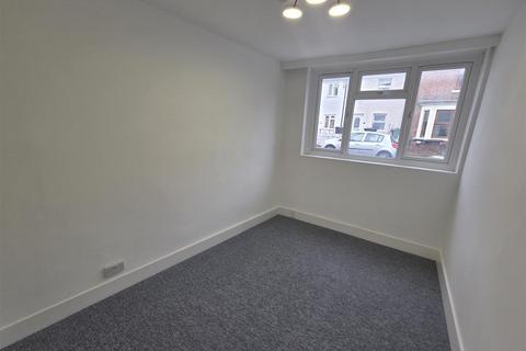 undefined, High Street, Gloucester GL1