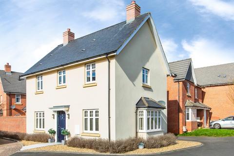 4 bedroom detached house for sale, Junction Way, Thrapston, Kettering