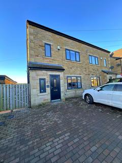 4 bedroom semi-detached house to rent - Broomfield, Bradford BD14