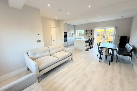 undefined, Broomfield, Bradford BD14