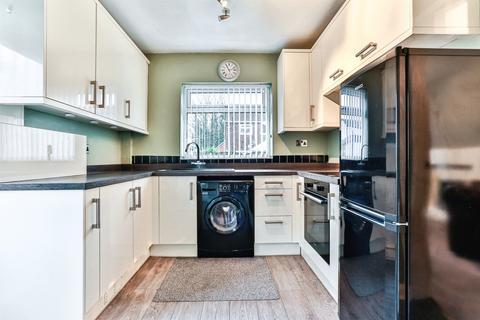 undefined, Primrose Close, LEEDS