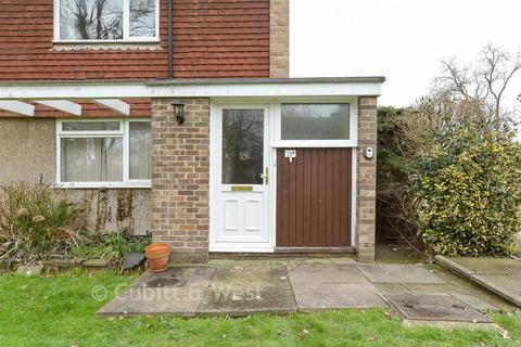 2 bedroom maisonette for sale, London Road South, Merstham, Redhill, Surrey
