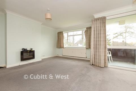 2 bedroom maisonette for sale, London Road South, Merstham, Redhill, Surrey