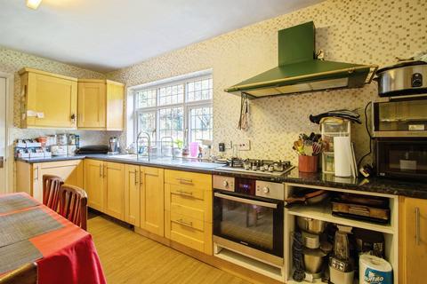 5 bedroom detached house for sale, Rein Court, Aberford, Leeds