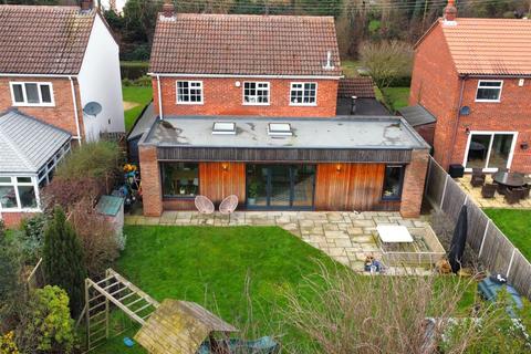 3 bedroom detached house for sale, High Street, Swinderby, Lincoln