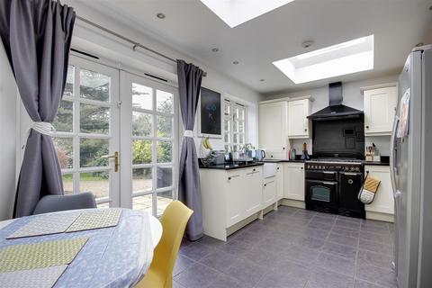 3 bedroom terraced house for sale, The Clock House, Forty Hill, Enfield