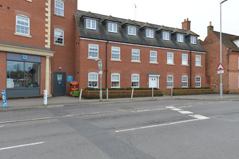 1 bedroom apartment to rent, High Street flat 5, Shefford , SG17