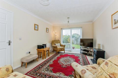 2 bedroom detached bungalow for sale, Orchard Close, Leverington, Wisbech