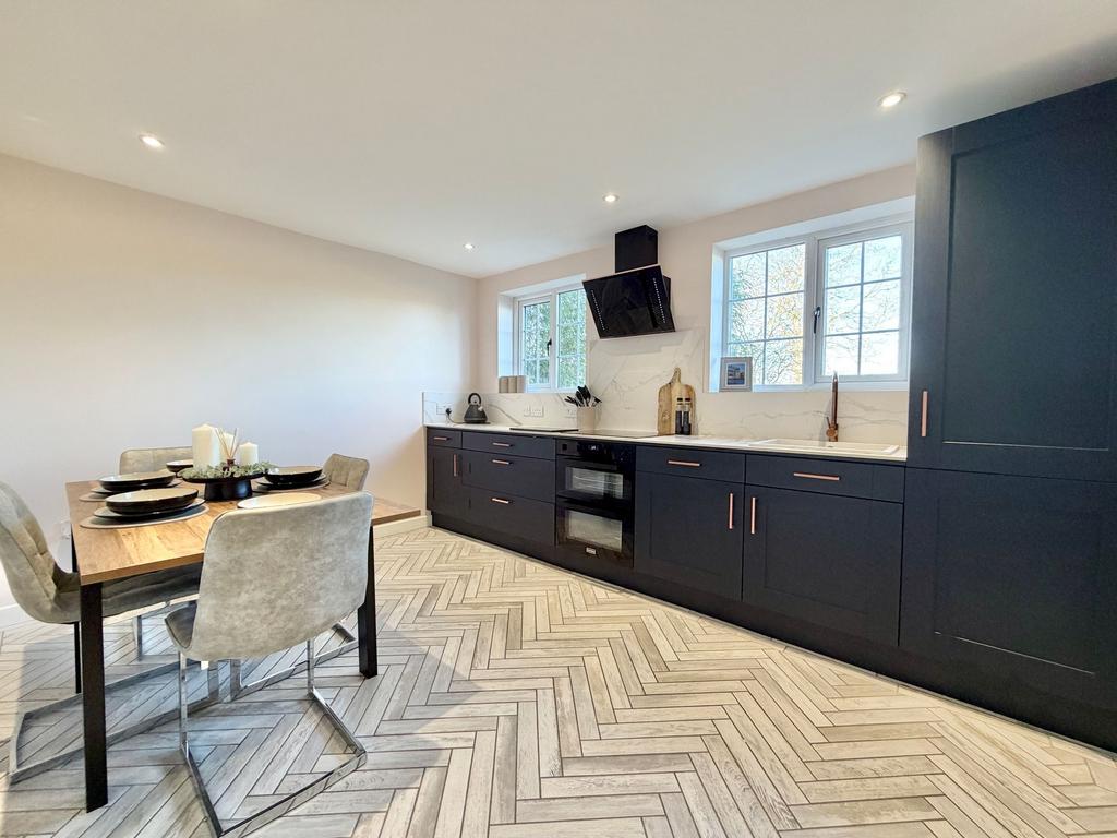 Dining Kitchen