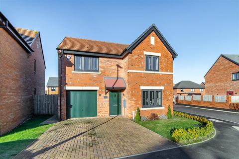 3 bedroom detached house for sale, Mooney Crescent, Callerton, NE5