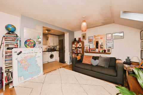 2 bedroom apartment for sale, The Granary, Stanstead Abbotts, Ware