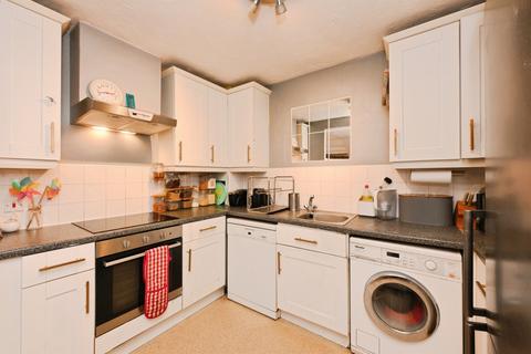 2 bedroom apartment for sale, The Granary, Stanstead Abbotts, Ware