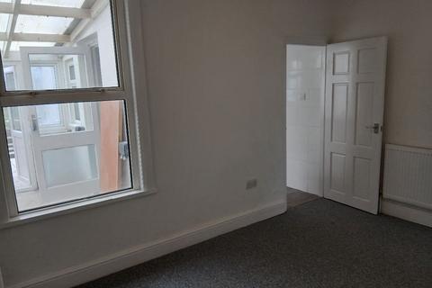 undefined, GILLINGHAM