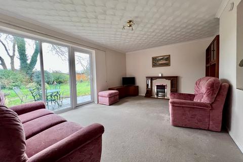 3 bedroom detached bungalow for sale, Ivor Close, Holbury SO45