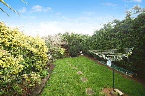 2 bedroom terraced house for sale, Franklin Close, Taunton