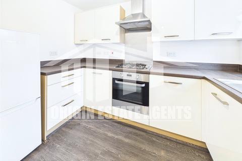 3 bedroom terraced house to rent, St Lukes Road, Birmingham B5