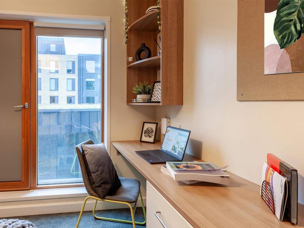 Apartment in Reading, Spring Gardens, Whitley - View 2