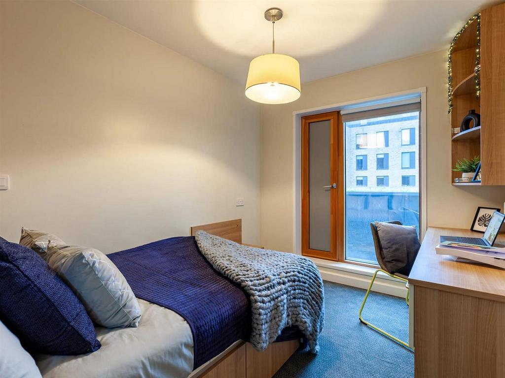 Apartment in Reading, Spring Gardens, Whitley - View 5