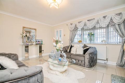 4 bedroom detached house for sale, Peel Street, Dudley
