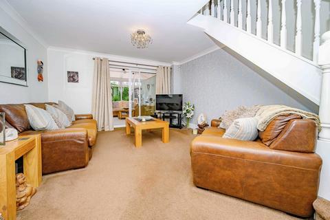 3 bedroom end of terrace house for sale, Latimer Close, Hemel Hempstead