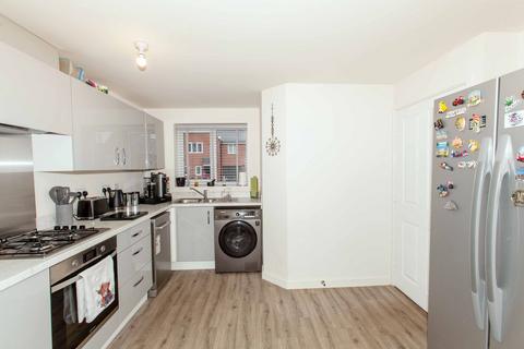 3 bedroom semi-detached house for sale, Kernel Way, Shirebrook, NG20