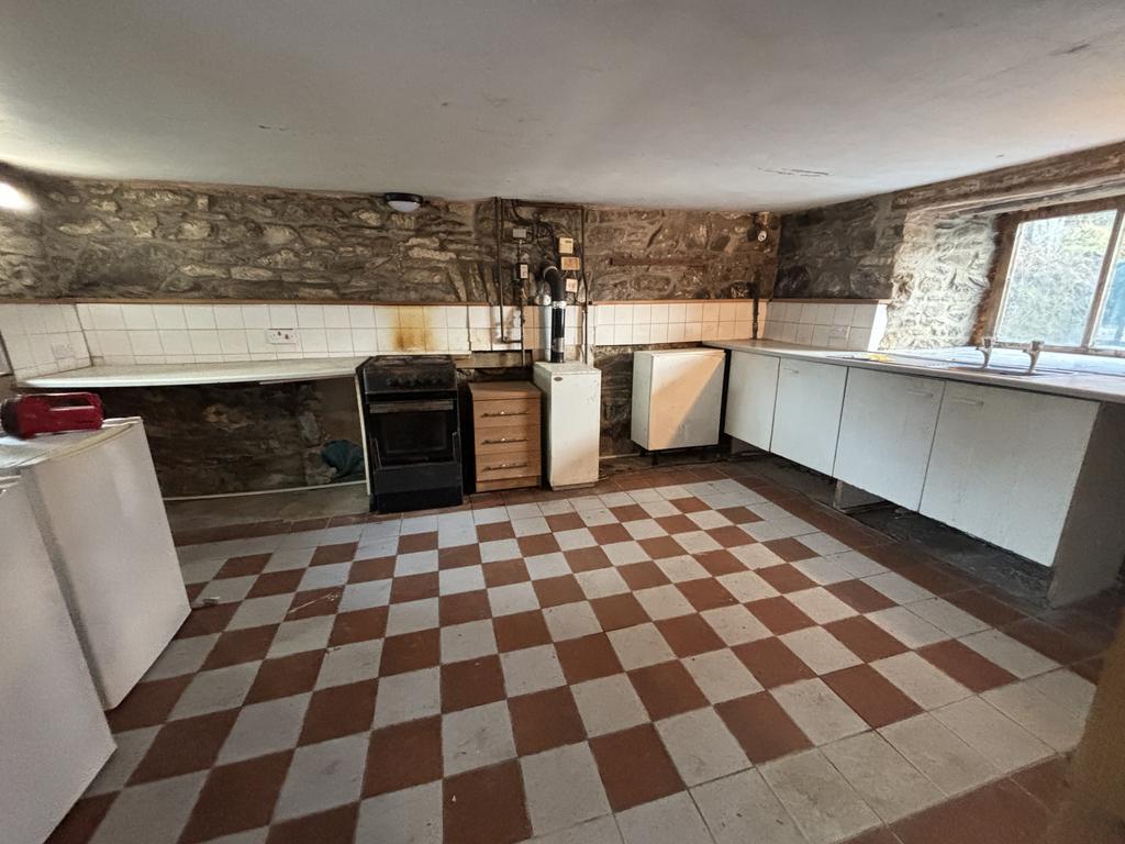 Cottage kitchen